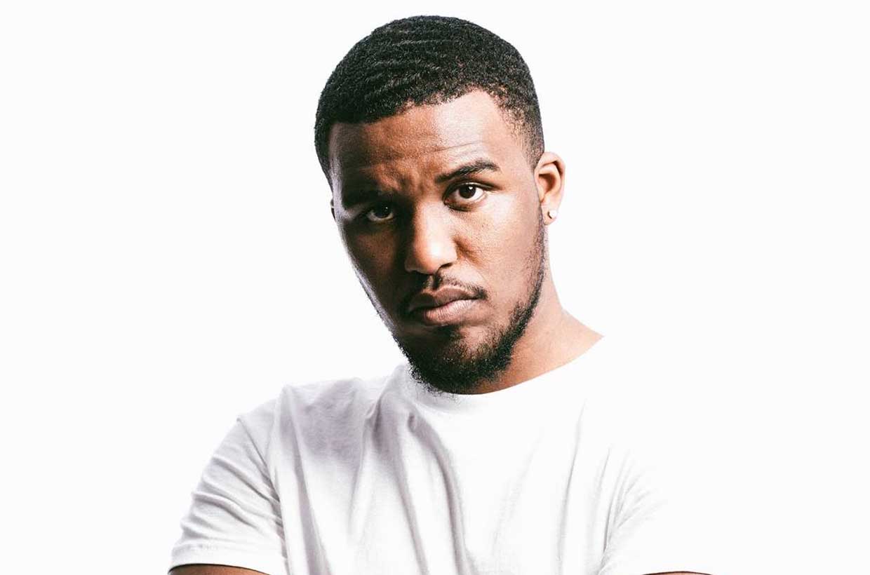 Novelist
